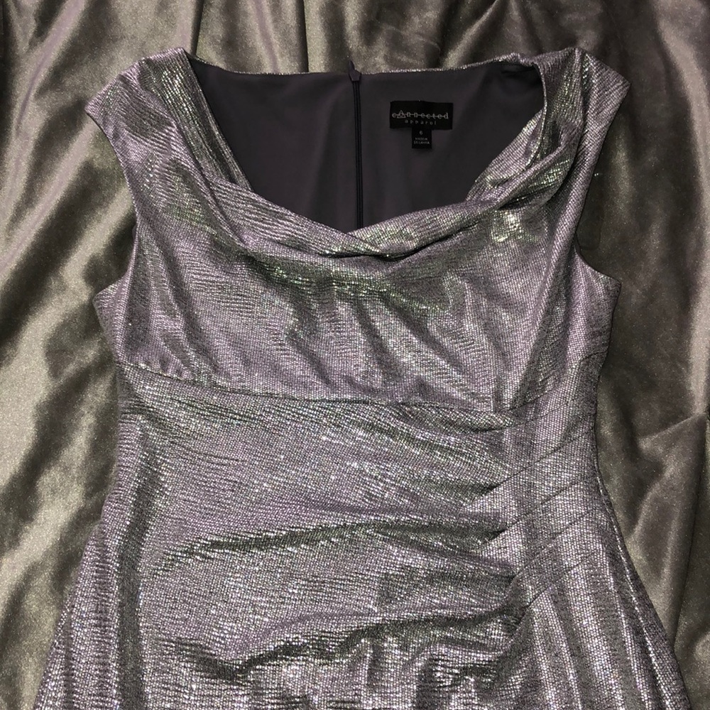 ❌SOLD❌ 
Size 6 Metallic Silver Formal Dress